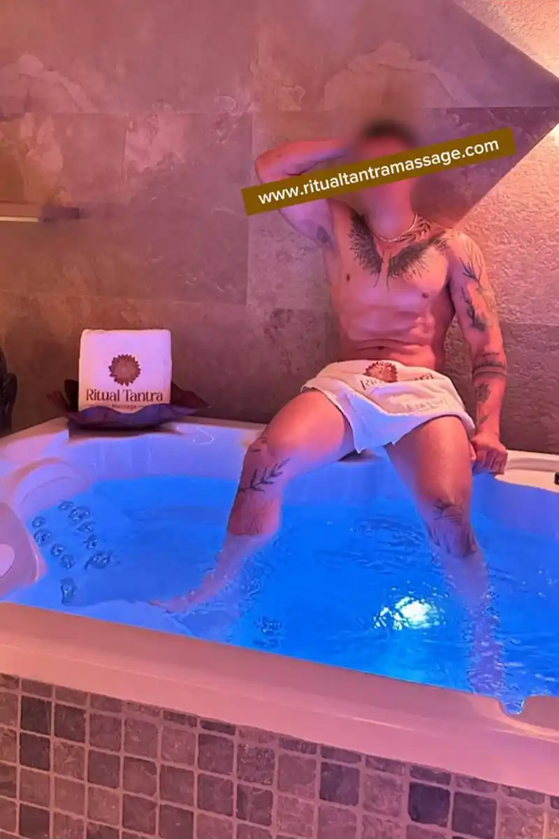 Sergio-masajista-erotico-masculino-1